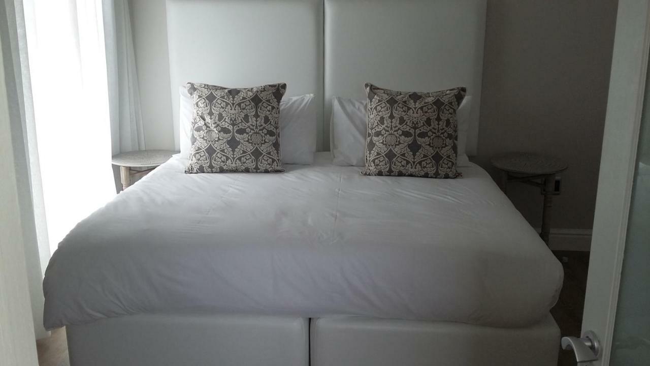 Beach Club Self Catering Apartments Mossel Bay Exterior photo
